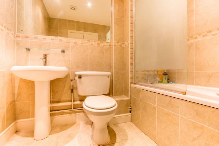 Modern Apartment Brook Road, Dollis Hill